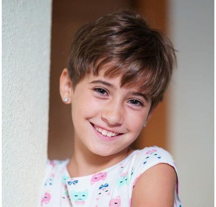 13 Best Haircuts for Little Girls