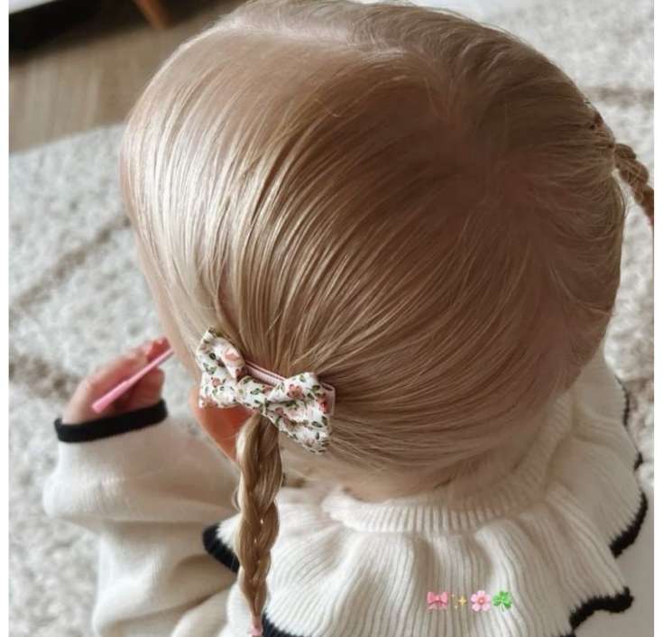 Simple Hairstyles for Babies With Fine Hair